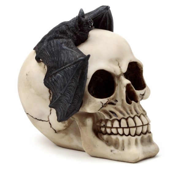 SK377 Gruesome Skull Head with Bat Decoration (15cm) (Black/Bone) - Image 3