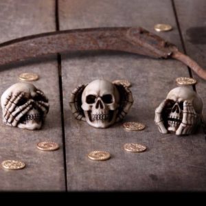 Nemesis Now© "Three Wise Skulls" See No, Hear No, Speak No Evil Three Wise Skulls (7.5cm)