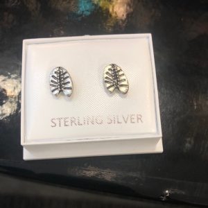 img_7878 Stainless Steel Plant Leaf Stud Earrings (Unisex) (Stainless Steel) (Silver)