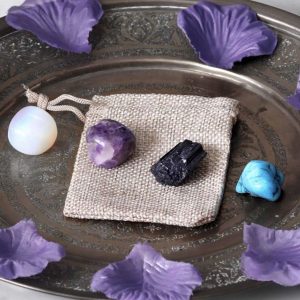 img_8056 Nemesis Now© D5698U1 Dreamstone Stones And Pouch Set