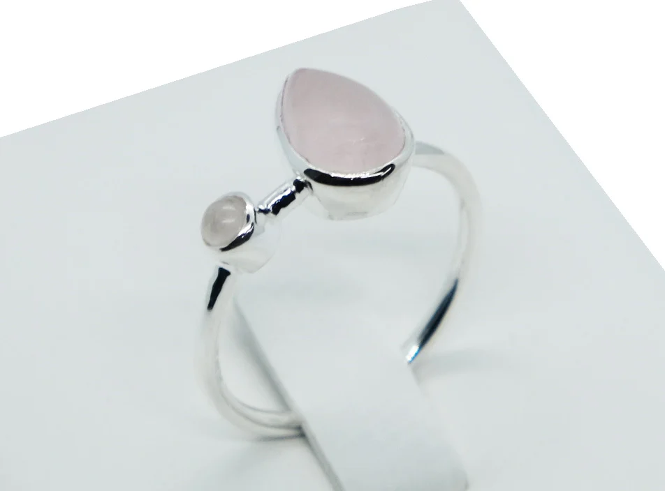 Silver Ring Rose Quartz Pear Drop (One Size)