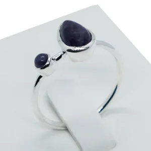 43316 Silver Ring Amethyst Pear Drop (One Size)
