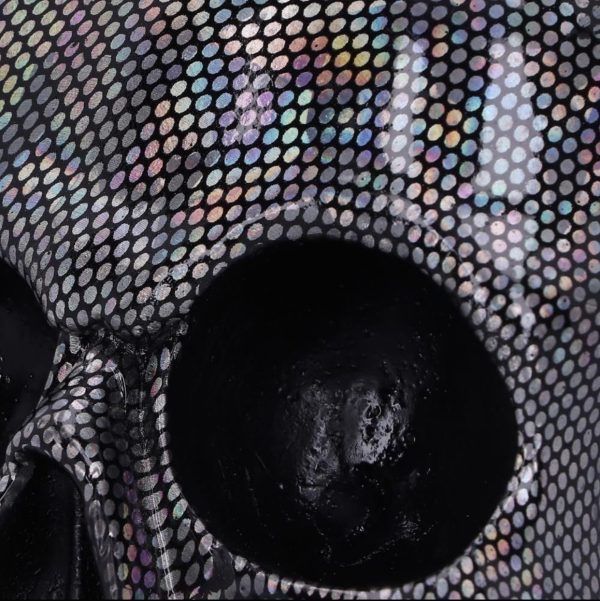 Nemesis Now© Holographic Silver Skull Ornament 16.5cm - Image 6