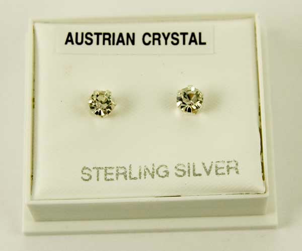 Silver Earrings Stud Clear 4mm (One Size)