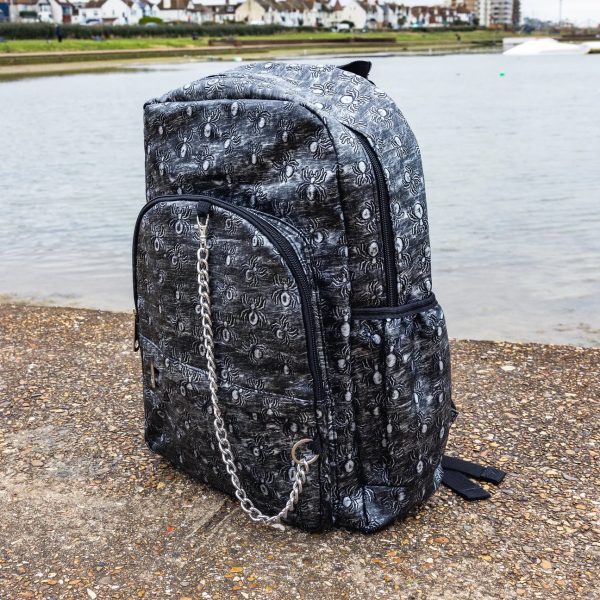 Rustic Silver Spider Backpack with Chain (42cm) - Image 3