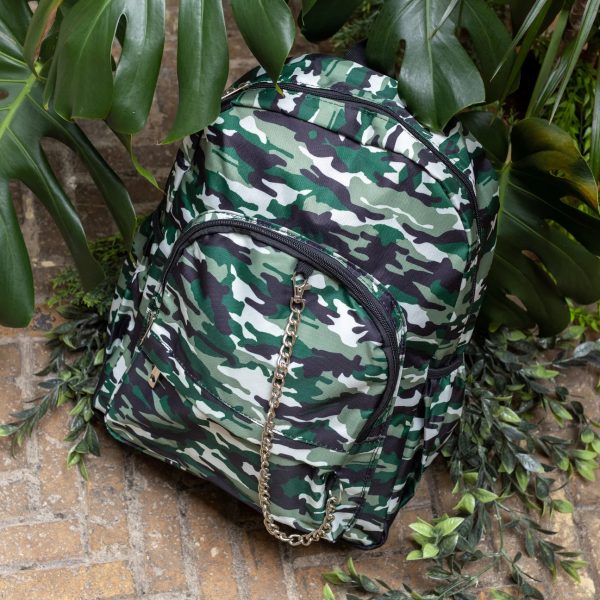 Classic Camouflage Backpack (42cm) - Image 7
