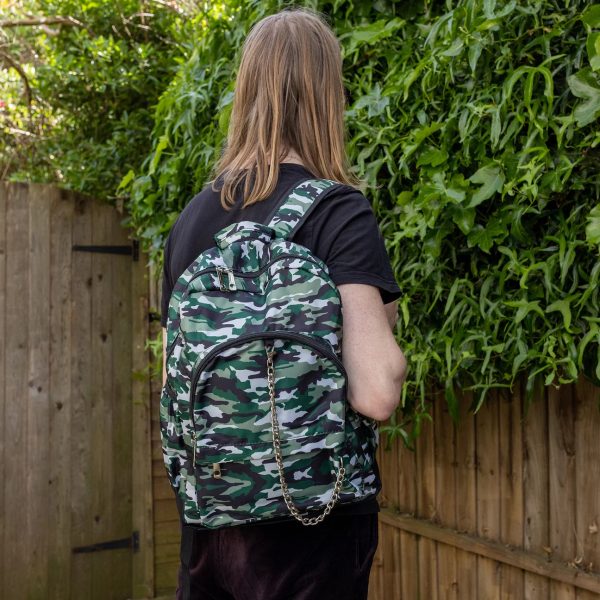 Classic Camouflage Backpack (42cm) - Image 6