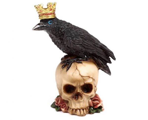 Crow wearing Crown Standing on Skull with Roses (11.8cm) - Image 11