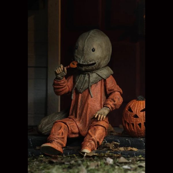 NECA© Trick r Treat© Ultimate Sam 7″ Figure - Image 8