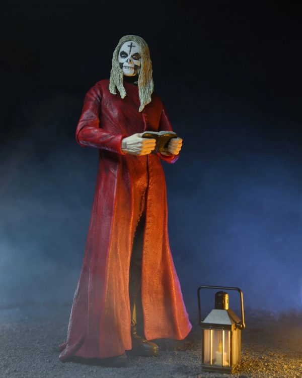 NECA© House of 1000 Corpses© – Otis (Red Robe) 20th Anniversary 7 Inch Scale Action Figure - Image 3