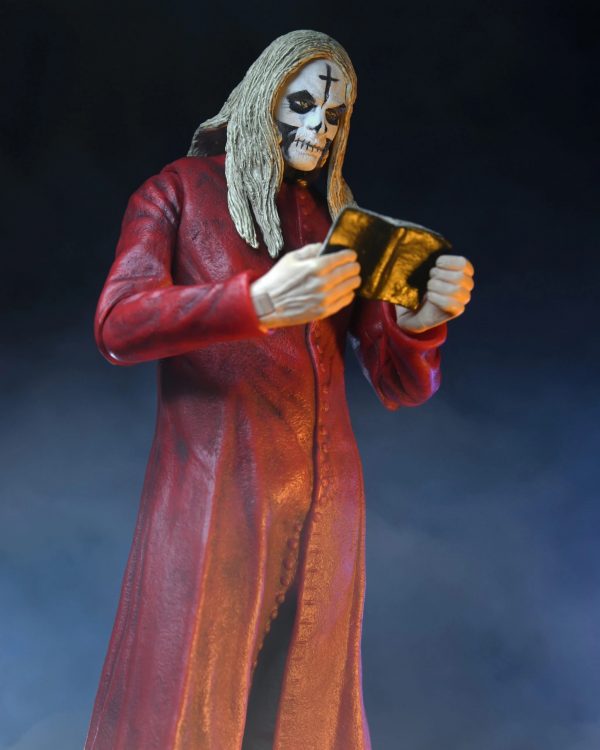NECA© House of 1000 Corpses© – Otis (Red Robe) 20th Anniversary 7 Inch Scale Action Figure - Image 4